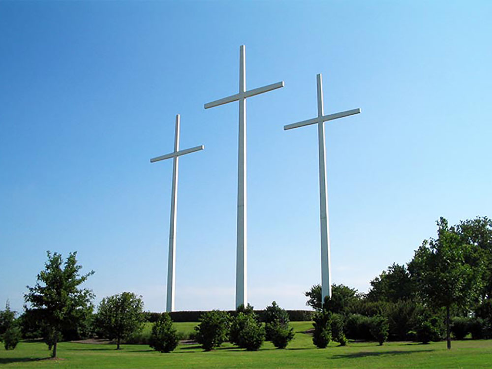 Majestic Cross